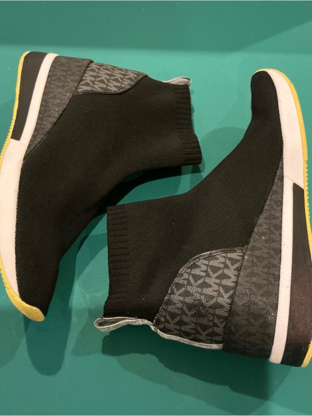 Michael Kors Skyler Bootie /Sock Sneakers Size 9 - Picture 6 of 8